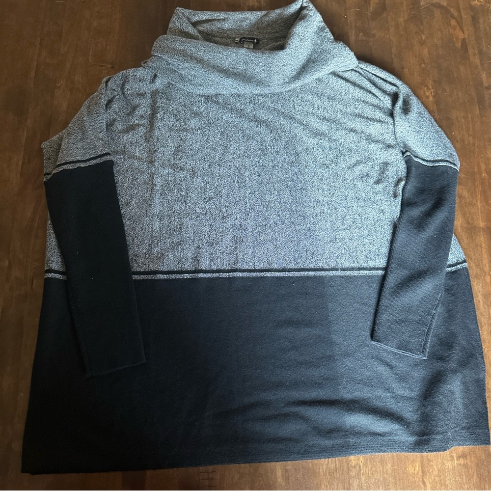 Smartwool Edgewood Poncho Sweater Black Gray Heather‎ Womens Small Cozy